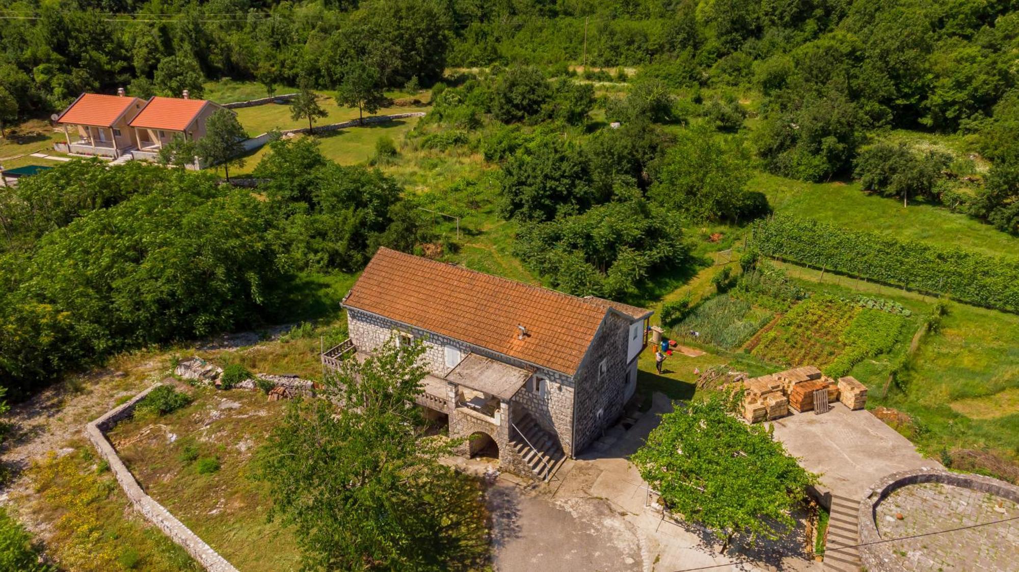 Rijeka Crnojevića Country Homes Dujeva מראה חיצוני תמונה